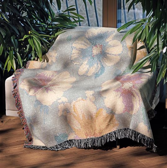 Discover Floral Woven Blanket - Cozy Floral Throw for Home, Perfect Gift for Housewarming
