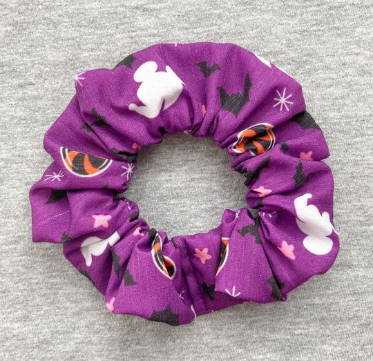 Discover Purple Disneyyy Mickeyy and Minniee Halloween Scrunchie | Disneyyy Scrunchie