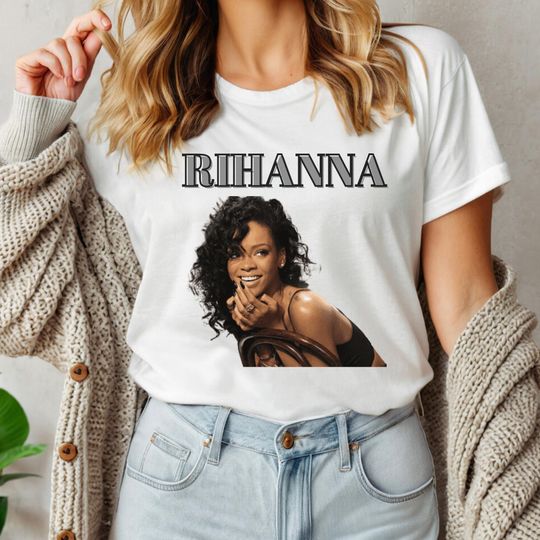 Discover Rihanna T-shirt ,Rihanna Badgal T-shirt T shirt, Vintage 90's Hip Hop Rap Tour t shirt