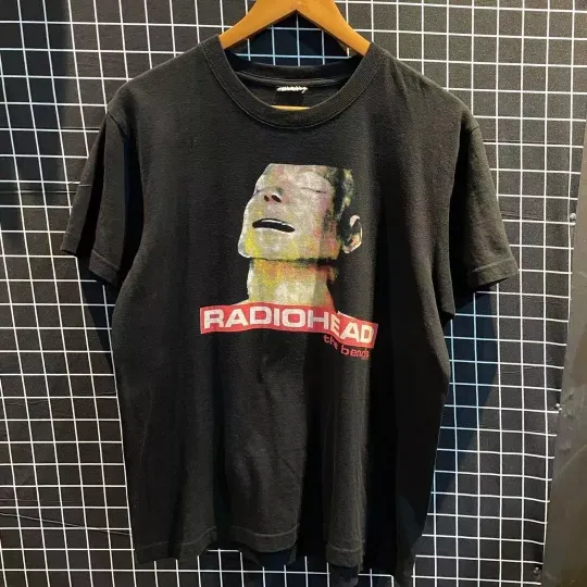 Discover Radiohead The Bends 1995 Vintage Unisex T-Shirt