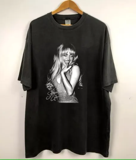 Discover Sabrina Carpenter T-Shirt, Unisex Retro 90s, Sabrina 2024 Tour T-shirt
