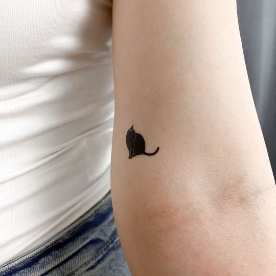 Discover Black Cat Temporary Tattoo