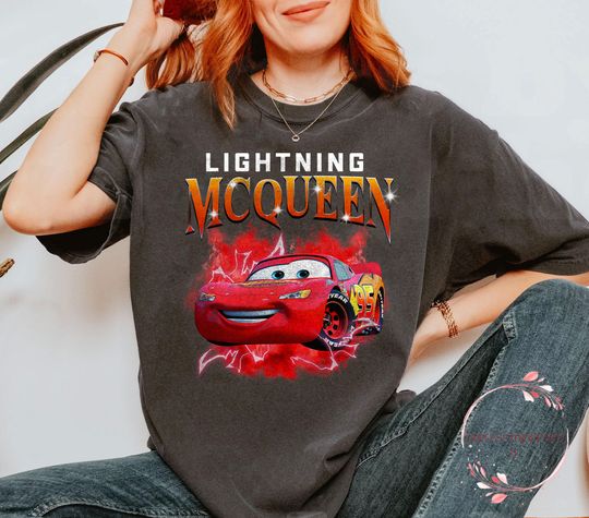Discover Retro Lightningg McQueenn Shirt, Vintage Disneyyy carss Shirt