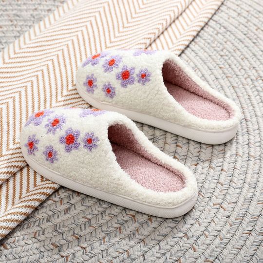 Discover Womens Autumn And Winter Indoor Slippers