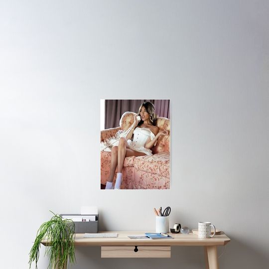 Discover maddison Poster