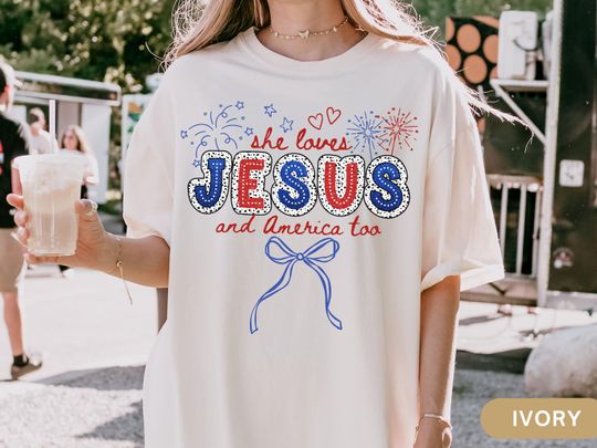 Discover Independence Day Christian Shirt 4th of July TShirt She Loves Jesus And America Too Tee Coquette Bow America Doodle Shirt