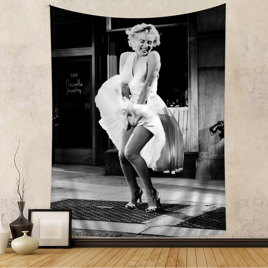 Discover Vintage M-Marilyn Monroe Photo Tapestry Anime Tapestry