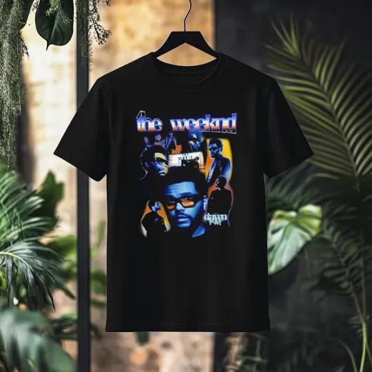Discover Weeknds XO Logo TShirt Unisex