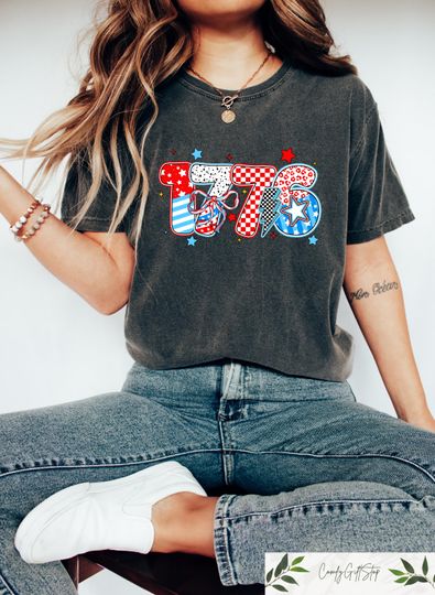 Discover Retro 1776 Coquette USA Shirt – Independence Day Tee, 4th of July History Gift