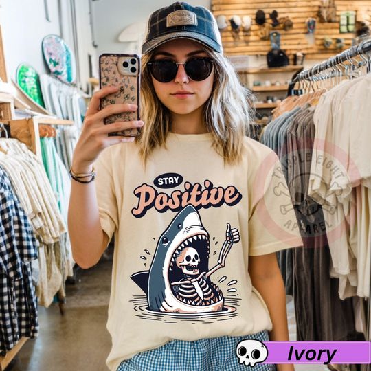 Discover Stay Positive Shark Attack Vintage Retro Comedy Funny Shirt