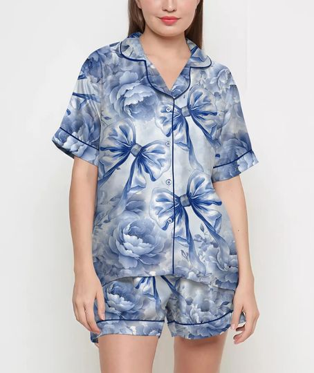 Discover Mom Birthday Gift, Blue Coquette Floral Pajamas Satin Set