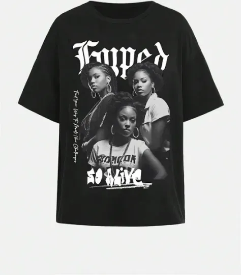 Discover Oversized Round Portrait Graphic T-Shirt