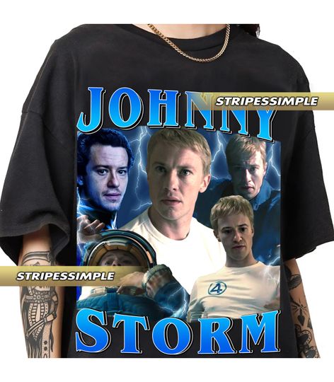 Discover Joseph Quinn as Johnny Storm The Fantastic Four retro vintage 90s style raptee shirt