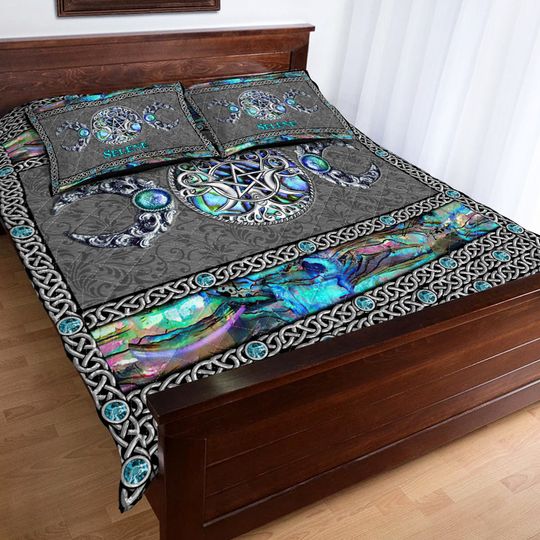 Discover Mystery Spirit Triple Moon - Personalized Witch Quilt Set With 3D Pattern Print