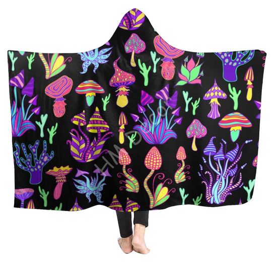 Discover Trippy Shrooms Hooded Blanket Psychedelic Magic Mushrooms Blanket