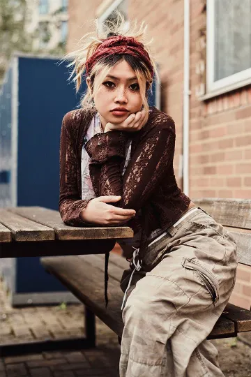Discover Beabadoobee Filipino-British Singer Poster, gift for fans
