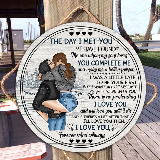 Discover The Day I Met You - Personalized Couple Round Wood Sign