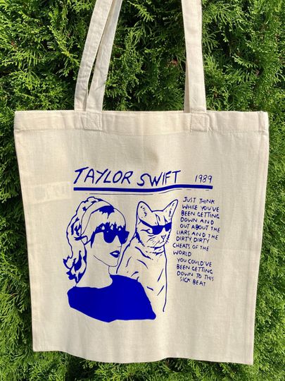 Discover TS Tote Bag Music Lover Gift inspired 1989 tote bag