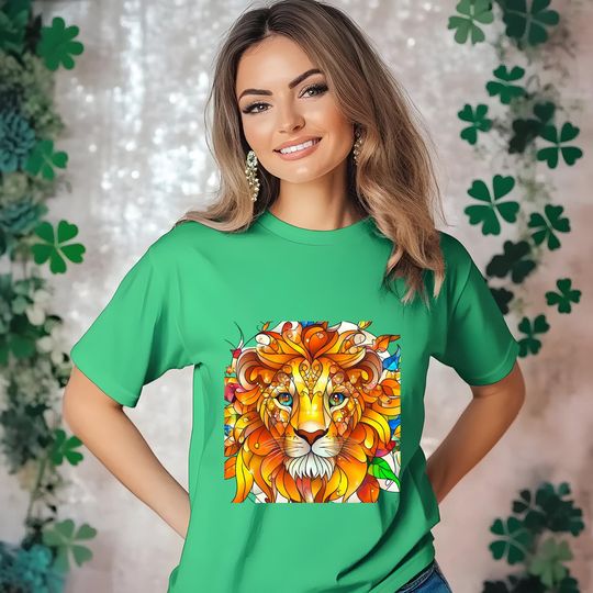 Discover Colorful Lion Art T-Shirt  Vibrant Animal Shirt, Rising Lion Jewish T-Shirt