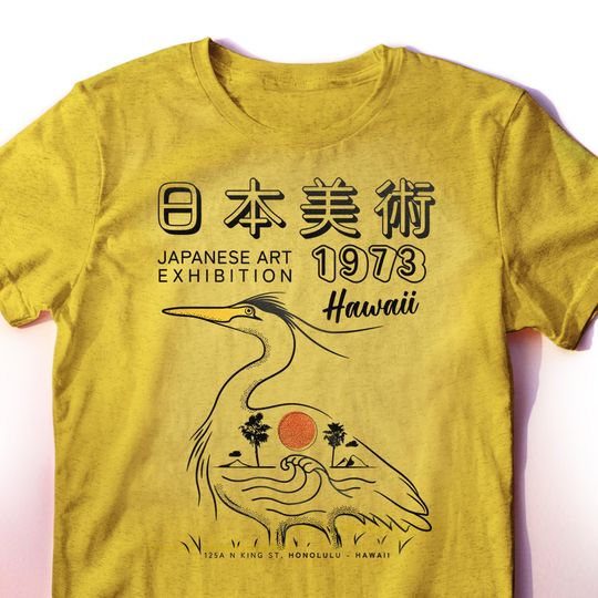 Discover Japanese Hawaii Art Bird Shirt - Streetwear & Vintage Aesthetic T-Shirt