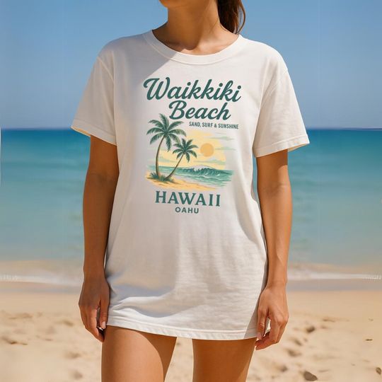 Discover Hawaii Vintage Waikiki Beach T-Shirt - Retro Hawaiian Palm Tree Graphic Tee