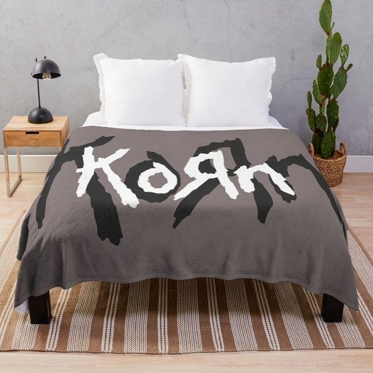 Discover coming undone Throw Blanket