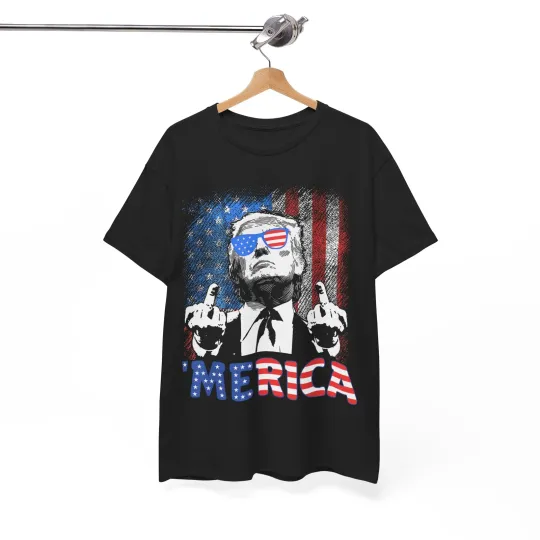 Discover Funny Trump 4th Of July Merica American Flag Sunglasses T-Shirt