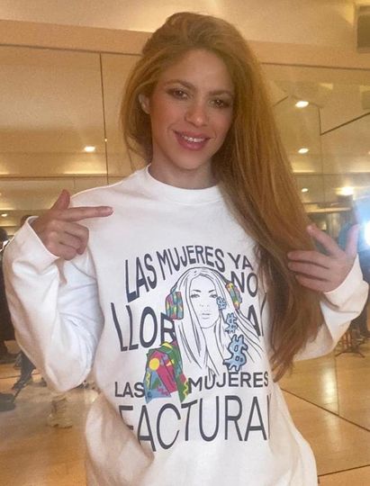 Discover Shakira Tour 2025 Sweatshirt, Music Fan Gift Concert Merch