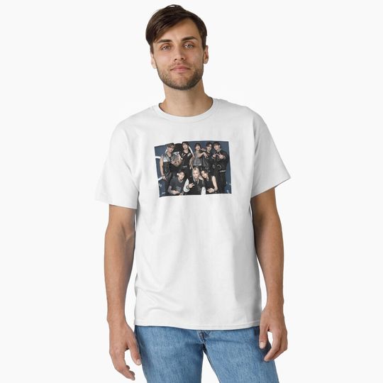Discover Stray Kids DominATE World Tour OT8 Poster T-Shirt – Kpop Classic Tee