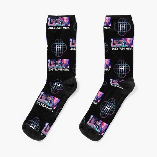 Discover huntrix with logo & pictures & name Socks