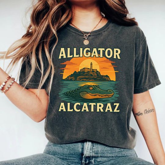 Discover Funny Florida Everglades Meme Alligator Alcatraz Graphic T-Shirts