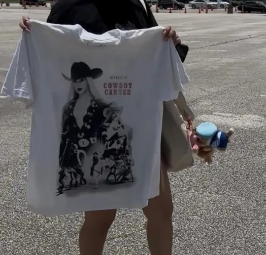 Discover Beyonce Merch Cowboy Carter Tour 2025 Houston, TX T-Shirt