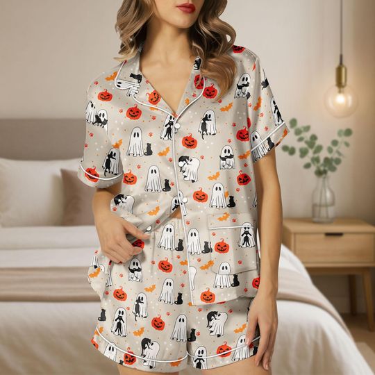 Discover Halloween Black Cat Pumpkin Satin Pajamas