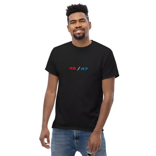 Discover Patriotic President Trump 45 / 47 Unisex T-Shirt
