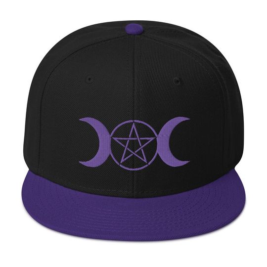 Discover Purple Pagan Triple Moon Goddess Embroidered Flat Bill Cap Snapback Hat