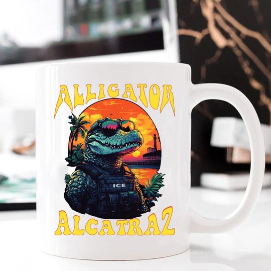 Discover Funny Trump Florida Alligator Alcatraz Mug