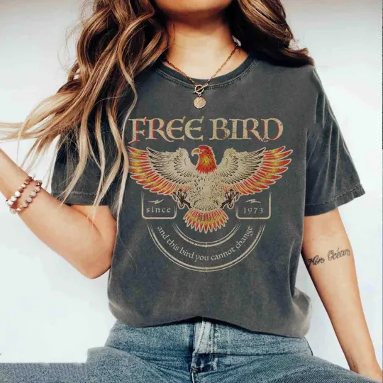 Discover Vintage Fleetwood Mac Free Bird Stevie Nicks Shirt  Music Band T-Shirt