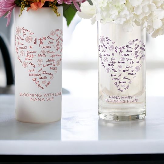 Discover Blooming Heart Custom Name Vase - Floral Cylinder Glass Vase Gift for Mom, Grandma, Nana