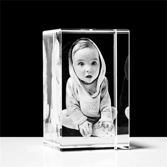 Discover Personalized Custom 3D Holographic Photo Etched Engraved inside the Crystal with