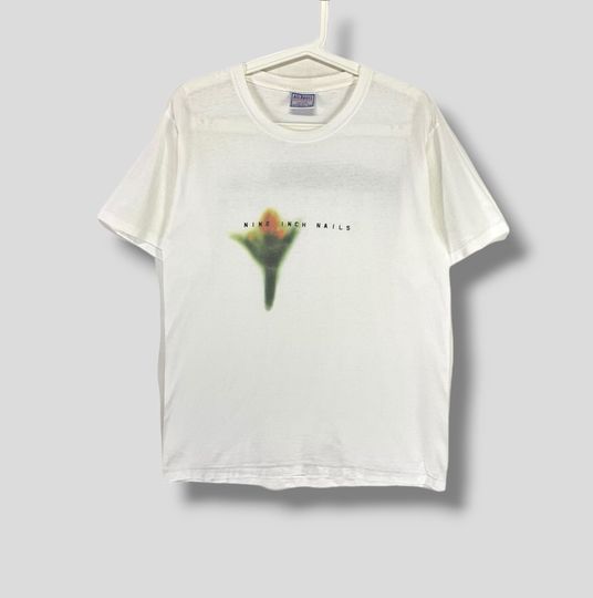 Discover Vintage Nine Inch Nails Fragility 2000 T-Shirt, Band Tour