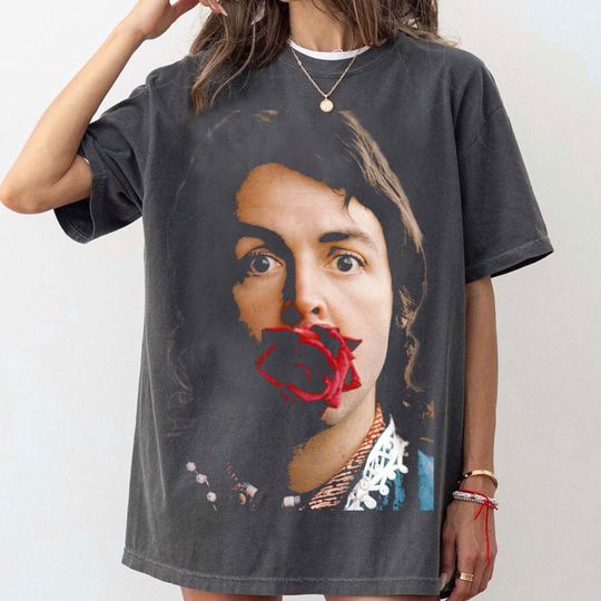 Discover Comfort Colors P mccartney Tour T Shirt The Beatles Art Vintage Poster Tee Unisex Women's Men's TShirt