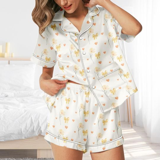 Discover Yellow Floral Pajamas, Pastel Flower Print Pajamas Women, Spring Pajama Set