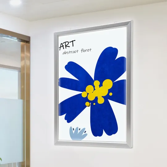 Discover 33" x 24" LED Light Box Movie Poster Display Advertising Art Picture Frame