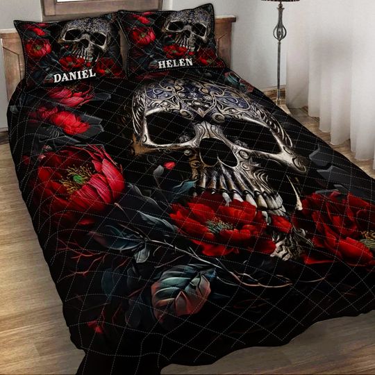 Discover Skull And Roses - Personalized Skull Quilt Set
