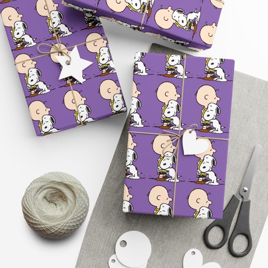 Discover Charlie Brown Snoopy Hug Purple Gift Wrapping Paper