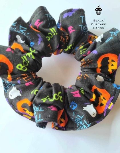 Discover Jack o'Lantern scrunchies | Trick or Treat | Boo | Pumpkins | Hair accessories | Handmade | Hair ties | Gift ideas