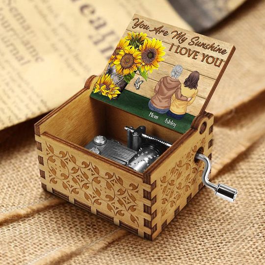 Discover My Sunshine Vintage Sunflower - Personalized Mother's Day Mother Hand Crank Music Box