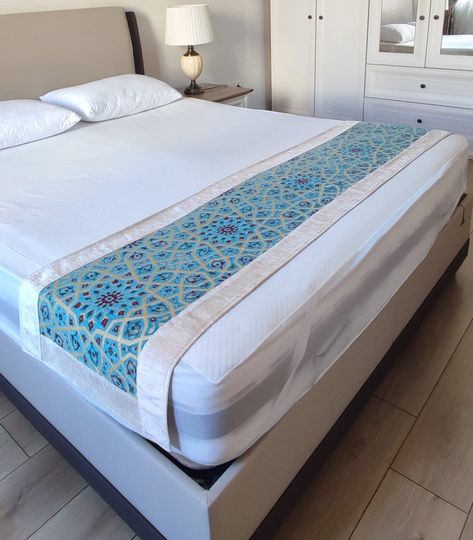 Discover Tile Pattern Turquoise & Gold Colors Bed Runner