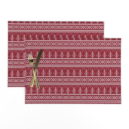Discover Christmas Placemats Isle Tree Knit