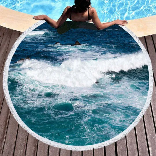 Discover Lofaris Wave And Reefs Summer Vibe Holiday Round Beach Towel